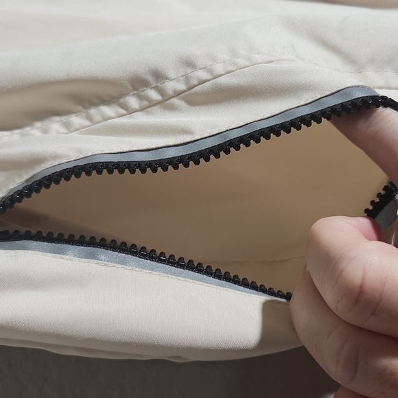 SP Essentials Jogger Pants Mens Size XXL Windbreaker Cream white - Picture 4 of 13